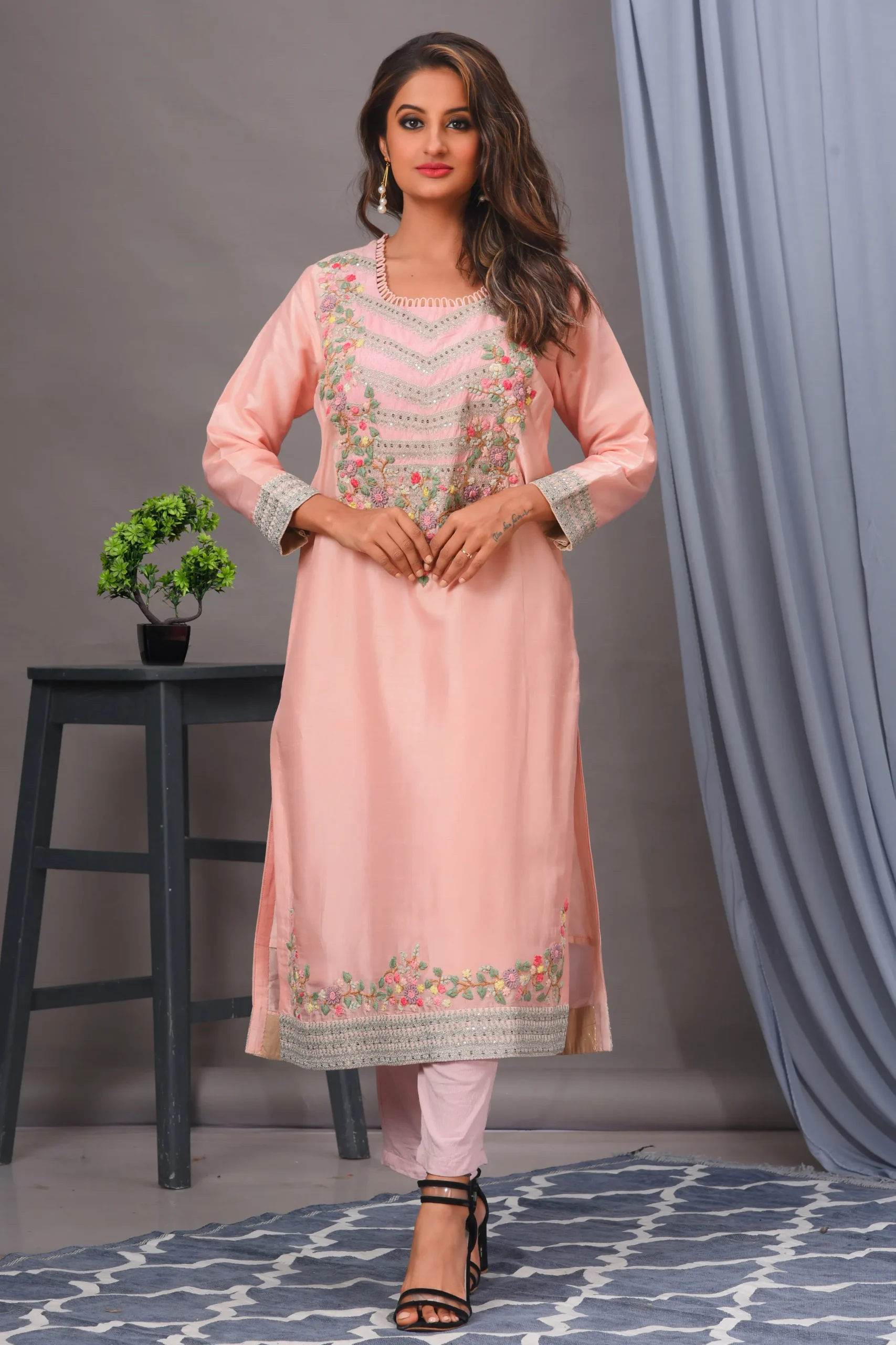 Exquisite peach Bamberg silk straight kurta and pants by Satya JB from the house of Golden Muslin.