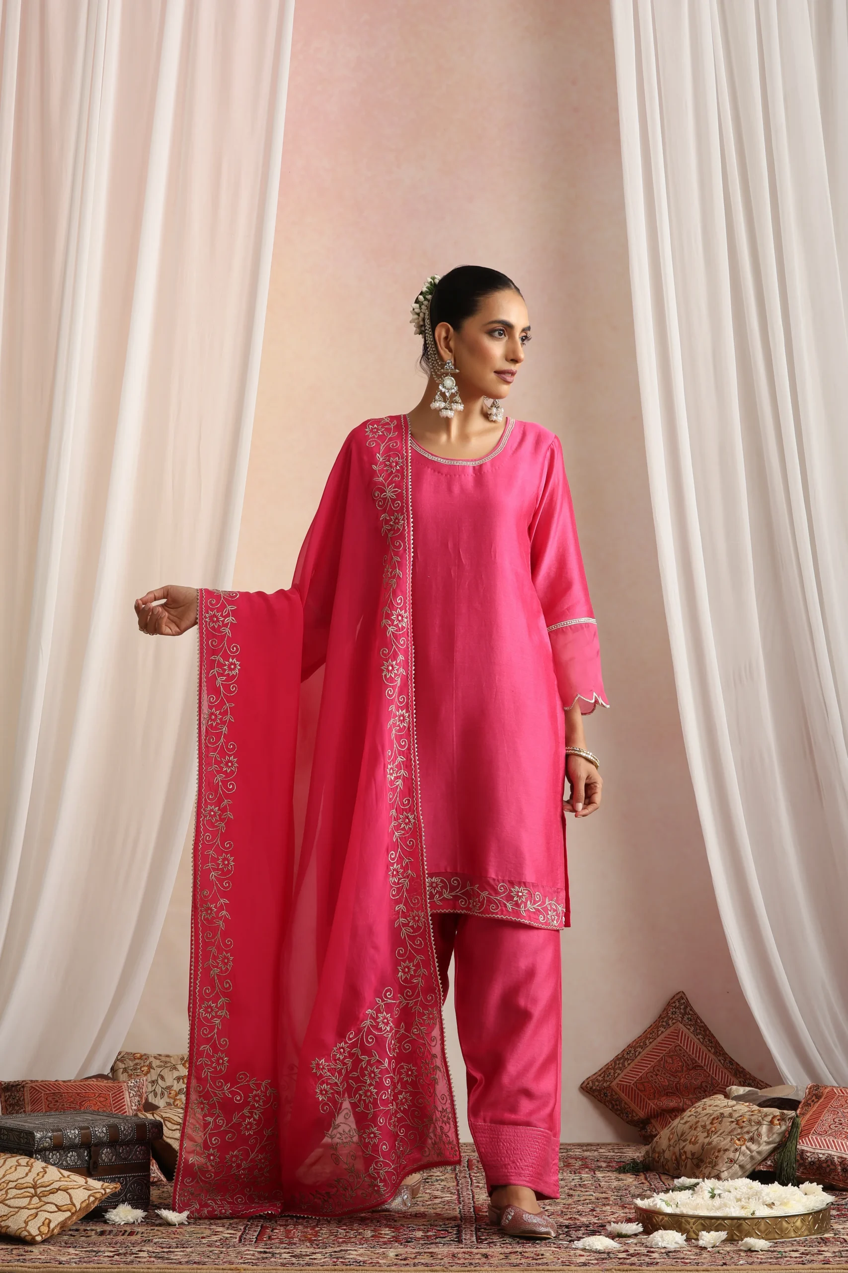 Vibrant magenta straight ethnic kurta set with dupatta from Golden Muslin By Suikala