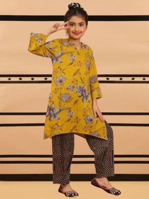 Girls Mustard Yellow Floral Kurta Set with V Neck and Printed Pants