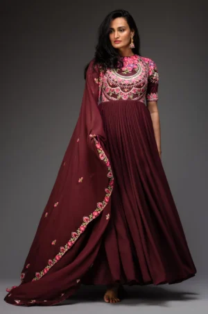 Burgundy kurta with embroidered bodice and dupatta