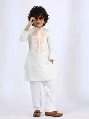 Ivory Threadwork Embroidered Kurta Set with Matching Narrow Pants